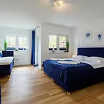 11b Niebieskie Z Basenem Krytym, Odkrytym, Sala Zabaw, Animacjami Apartment