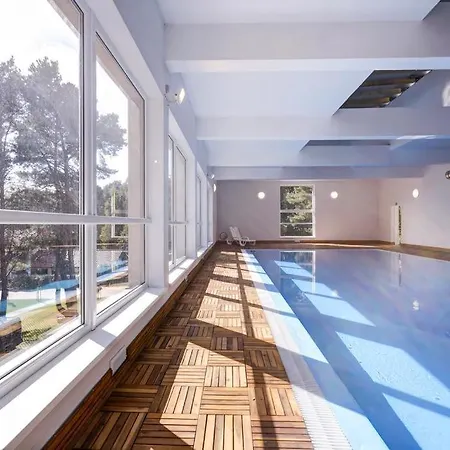 11b Niebieskie Z Basenem Krytym, Odkrytym, Sala Zabaw, Animacjami * Poddąbie