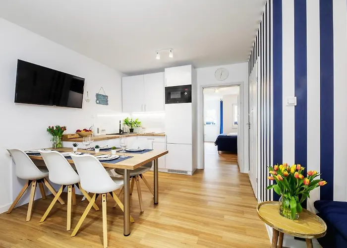 11b Niebieskie Z Basenem Krytym, Odkrytym, Sala Zabaw, Animacjami Lägenhet